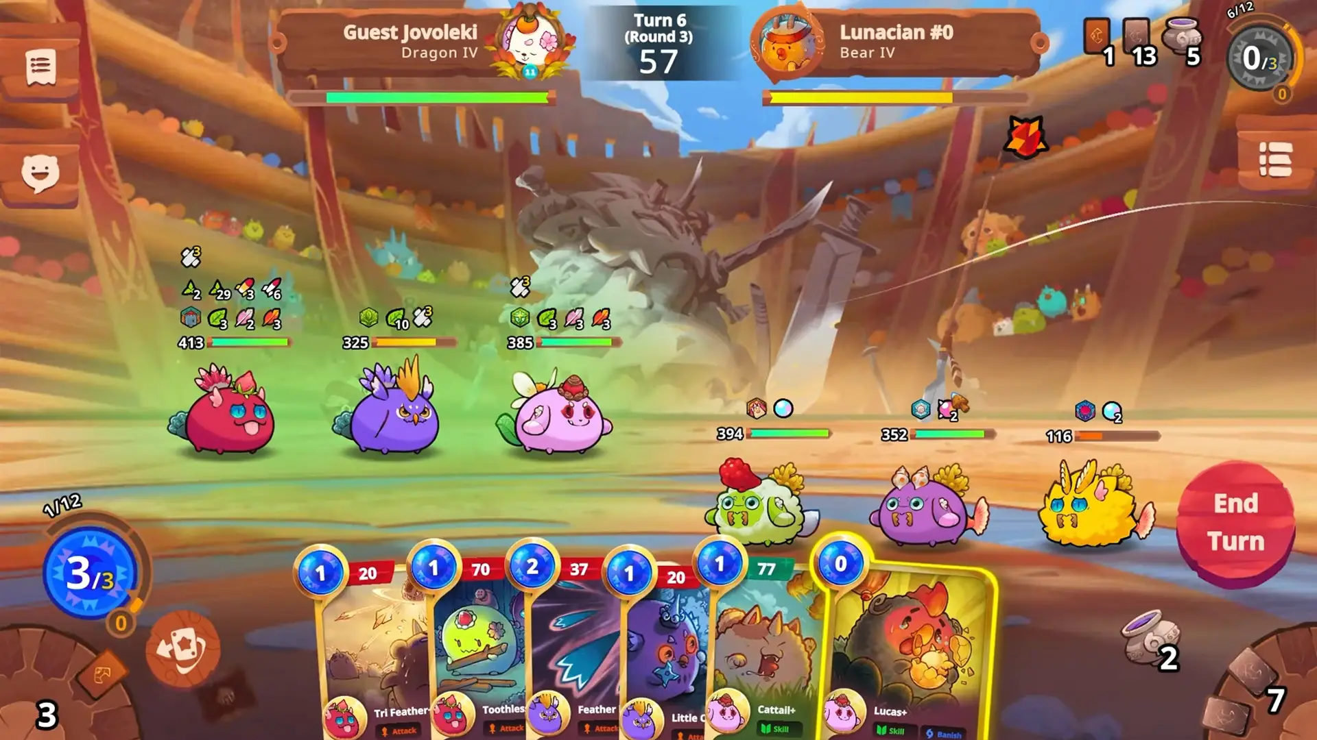 Axie Infinity, トライ・フェザー、トゥースレス、フェザー、リトルC、キャタルプラス、ルカスなどのアクシが対戦中。